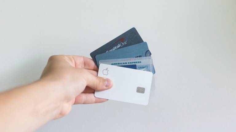 Forlì, ladro seriale di tessere bancomat arrestato e condannato a 10 mesi Forlì, ladro seriale di tessere bancomat arrestato e condannato a 10 mesi