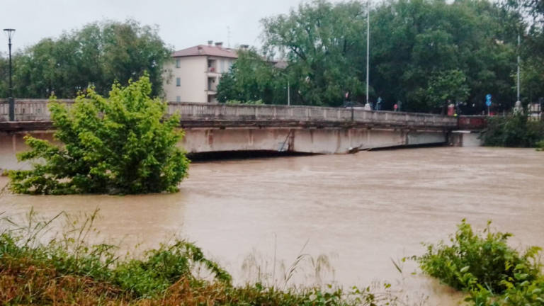 Faenza, Ponte delle Grazie da ricostruire Faenza, Ponte delle Grazie da ricostruire