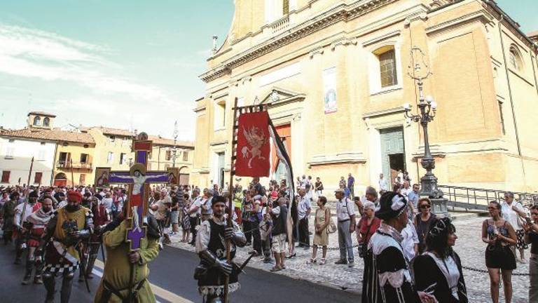 La festa del patrono al via a Imola con la pedalata al cippo La festa del patrono al via a Imola con la pedalata al cippo