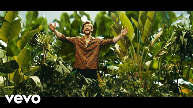 Alvaro Soler è tornato: il suo singolo è già una Magia / VIDEO Alvaro Soler è tornato: il suo singolo è già una Magia / VIDEO
