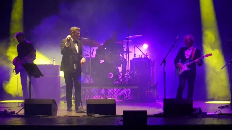 Tony Hadley: una voce che incanta a Ravenna VIDEO Tony Hadley: una voce che incanta a Ravenna VIDEO