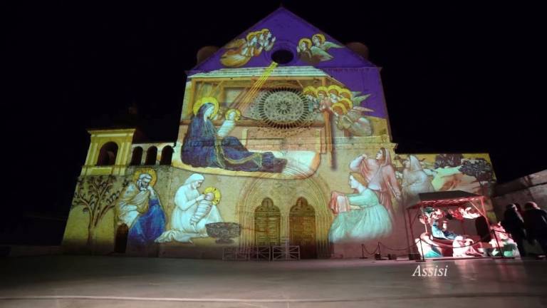 Ravenna, gli auguri dei Vigili del Fuoco in un video Ravenna, gli auguri dei Vigili del Fuoco in un video