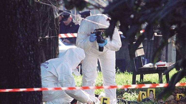 Oggi la riesumazione di Minguzzi. Gli esami a 31 anni dall’omicidio Oggi la riesumazione di Minguzzi. Gli esami a 31 anni dall’omicidio