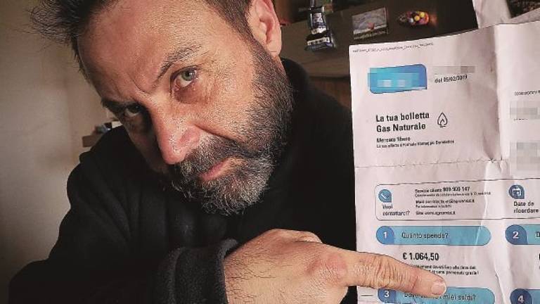 Rimini, Ubriachi di gas va allo scontro: annullate le bollette Rimini, Ubriachi di gas va allo scontro: annullate le bollette