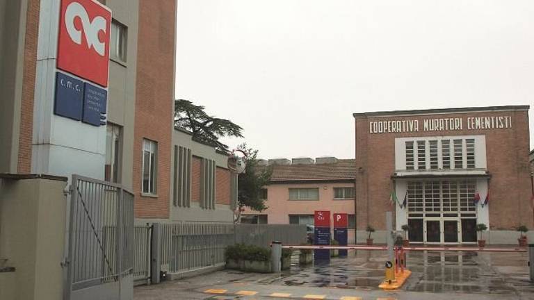 Cmc Ravenna, ieri l'udienza per l'ammissione al concordato preventivo Cmc Ravenna, ieri l'udienza per l'ammissione al concordato preventivo