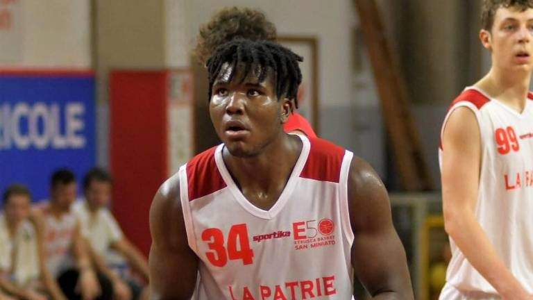 Basket B, il pivot Daniel Ohenhen è della Virtus Imola Basket B, il pivot Daniel Ohenhen è della Virtus Imola
