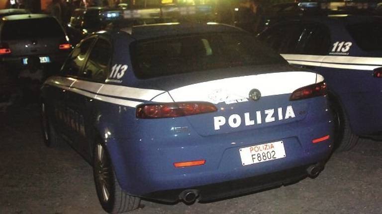 Sequestrato a Ravenna e torturato in Toscana, tre arrestati Sequestrato a Ravenna e torturato in Toscana, tre arrestati
