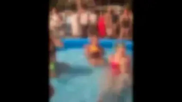 Turismo cafone a Milano Marittima: il video che ha fatto arrabbiare il sindaco Turismo cafone a Milano Marittima: il video che ha fatto arrabbiare il sindaco
