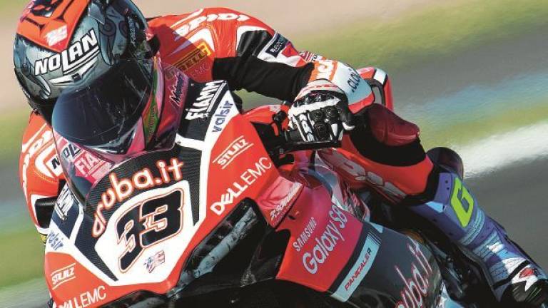 Rea corre per la storia, Melandri per il futuro Rea corre per la storia, Melandri per il futuro