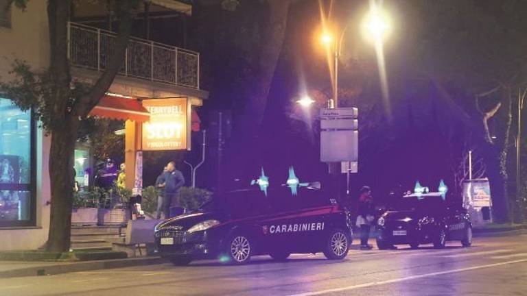Accoltellamento a Punta Marina: scoperti i tre responsabili Accoltellamento a Punta Marina: scoperti i tre responsabili