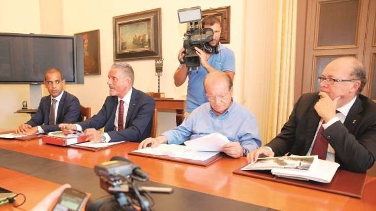 Il Cesena rinasce con Pubblisole ma, per ora, senza Cavalluccio Il Cesena rinasce con Pubblisole ma, per ora, senza Cavalluccio