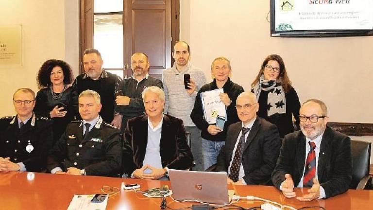 Controllo di vicinato: da gennaio le segnalazioni arrivano ai vigili Controllo di vicinato: da gennaio le segnalazioni arrivano ai vigili