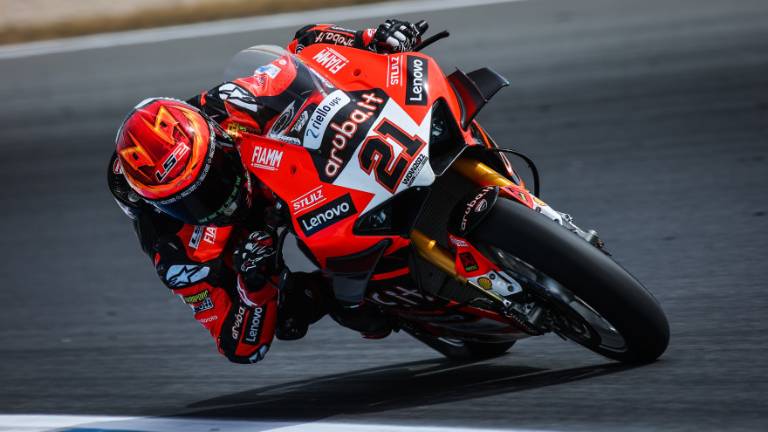 Motociclismo Superbike: in Australia vince Bautista, Rinaldi solo 14° Motociclismo Superbike: in Australia vince Bautista, Rinaldi solo 14°