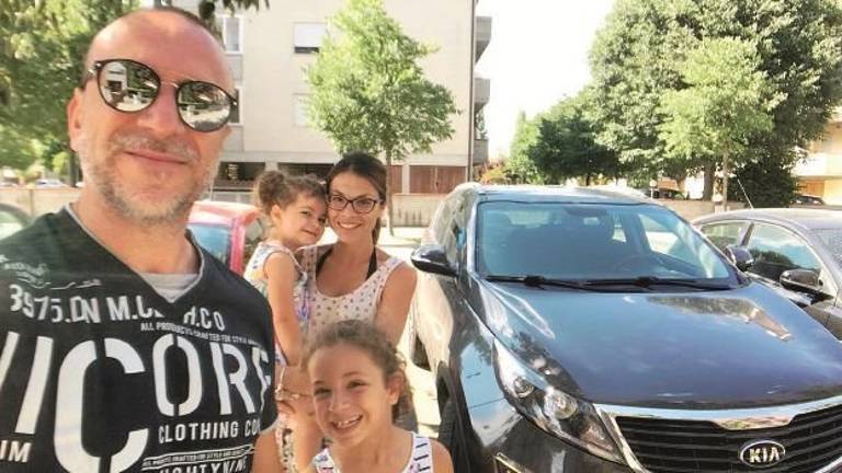 Famiglia di Ravenna torna dalle vacanze e trova il parcheggio sequestrato Famiglia di Ravenna torna dalle vacanze e trova il parcheggio sequestrato