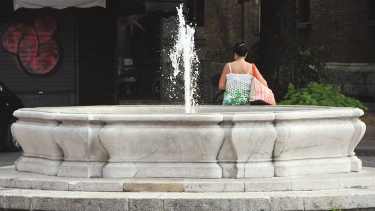 Ondata di calore in Romagna, in arrivo 38 gradi. A Forlì una decina di anziani al pronto soccorso Ondata di calore in Romagna, in arrivo 38 gradi. A Forlì una decina di anziani al pronto soccorso