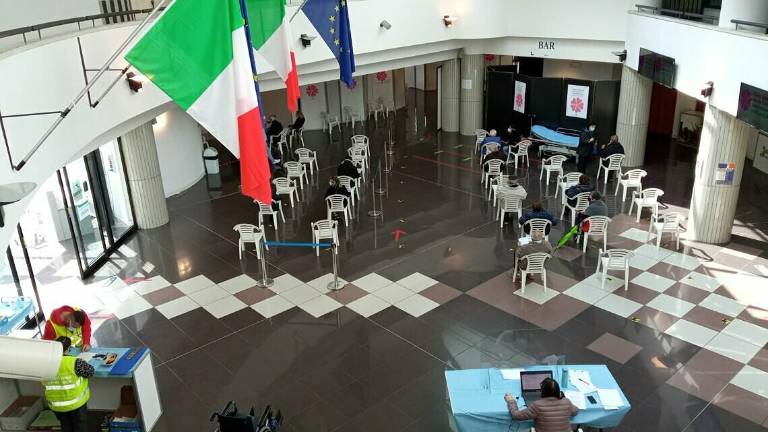 Bellaria. Palacongressi, 600 vaccini nel fine settimana Bellaria. Palacongressi, 600 vaccini nel fine settimana