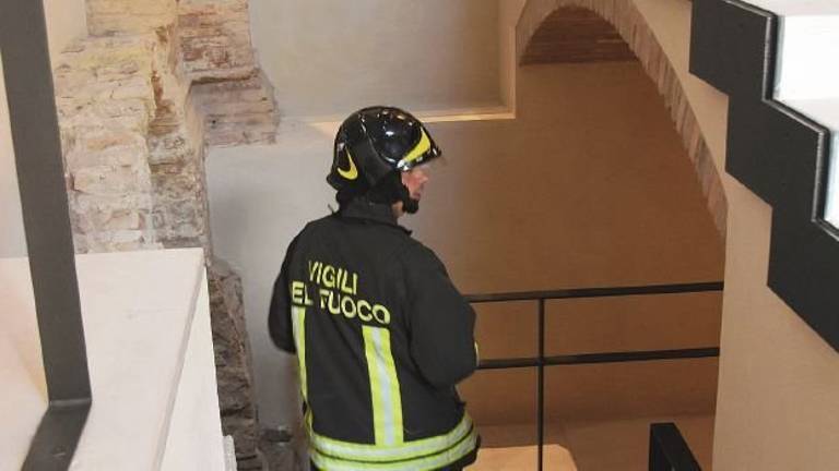 Quadro elettrico a fuoco, a Forlì evacuati i Musei San Domenico Quadro elettrico a fuoco, a Forlì evacuati i Musei San Domenico