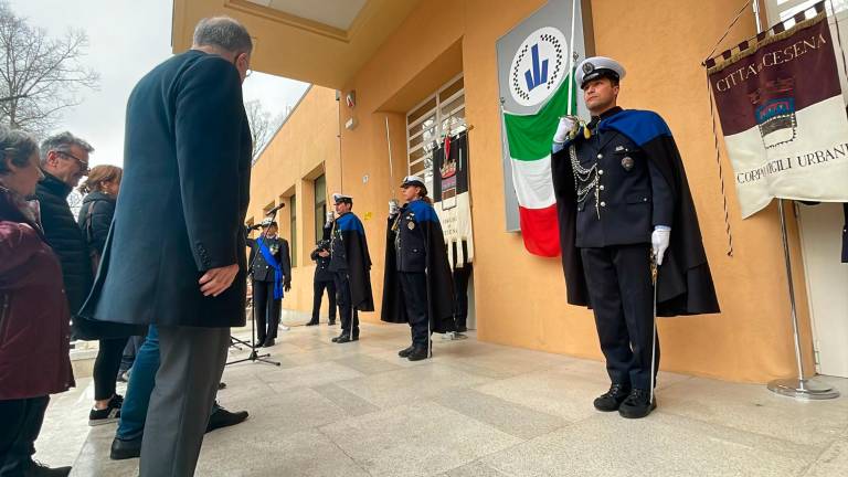 Cesena, la sede della Polizia Locale intitolata all’ispettore Giuseppe Fiorini VIDEO GALLERY Cesena, la sede della Polizia Locale intitolata all’ispettore Giuseppe Fiorini VIDEO GALLERY