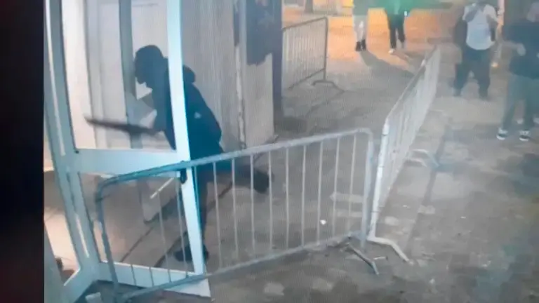 Cesena, arrestato il rapinatore col machete: da mesi terrorizzava la città Cesena, arrestato il rapinatore col machete: da mesi terrorizzava la città