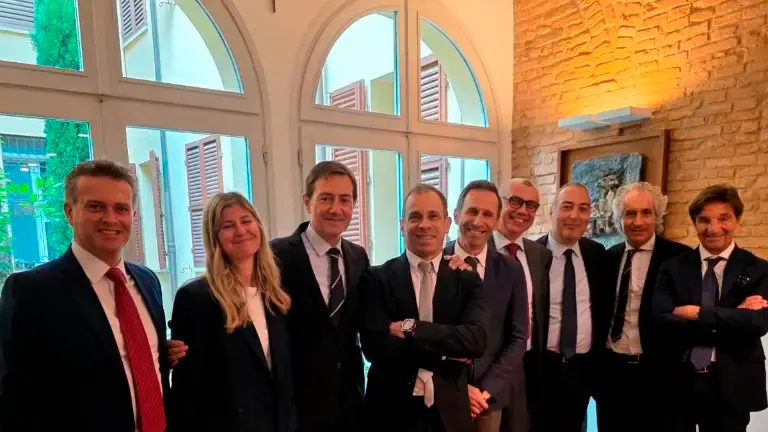 Cesena, da dipendenti a vertici dell’azienda: “Siamo una famiglia, non potevamo lasciare Paresa in mani straniere” Cesena, da dipendenti a vertici dell’azienda: “Siamo una famiglia, non potevamo lasciare Paresa in mani straniere”