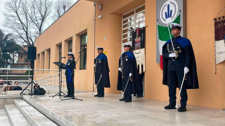 Cesena, la sede della Polizia Locale intitolata all’ispettore Giuseppe Fiorini VIDEO GALLERY Cesena, la sede della Polizia Locale intitolata all’ispettore Giuseppe Fiorini VIDEO GALLERY