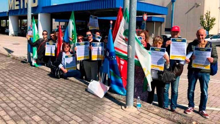 Rimini, Metro Italia e i lavoratori in ansia. L’azienda: “Attivato un percorso con le parti sociali” Rimini, Metro Italia e i lavoratori in ansia. L’azienda: “Attivato un percorso con le parti sociali”