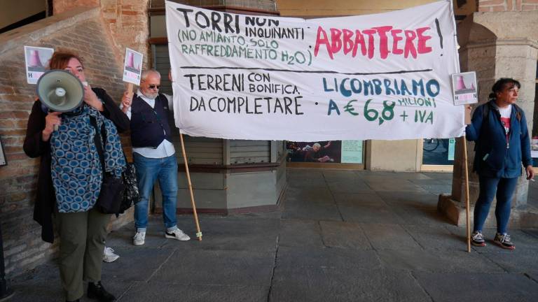 Ravenna, sulle Torri Hamon LpRa interroga l’aula sull’età, la Giunta glissa. Assente giustificata l’assessora, risponderà per iscritto VIDEO GALLERY