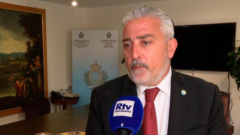 Il Segretario di Stato per lo Sport Rossano Fabbri Il Segretario di Stato per lo Sport Rossano Fabbri