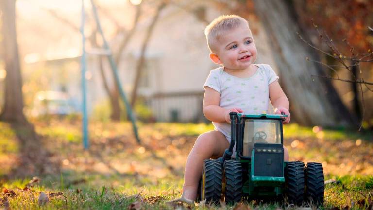 I tanti modi per giocare con un trattore giocattolo elettrico per bambini I tanti modi per giocare con un trattore giocattolo elettrico per bambini