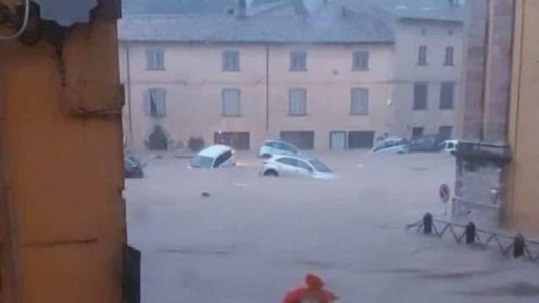 Emergenza Marche, Protezione civile Emilia-Romagna in aiuto alle popolazioni alluvionate Emergenza Marche, Protezione civile Emilia-Romagna in aiuto alle popolazioni alluvionate