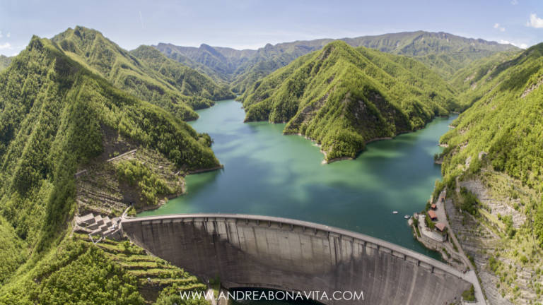 Siccità, Salvini: Piano nazionale idrico entro l'inverno. L'Emilia-Romagna lancia il suo progetto per l'acqua Siccità, Salvini: Piano nazionale idrico entro l'inverno. L'Emilia-Romagna lancia il suo progetto per l'acqua