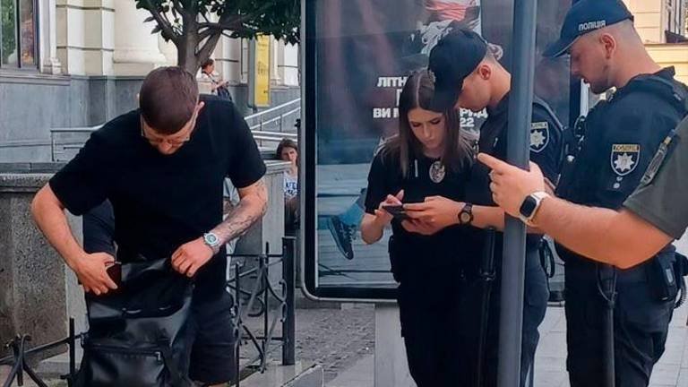 Controlli per verificare l’esonero e meno dal servizio militare Controlli per verificare l’esonero e meno dal servizio militare