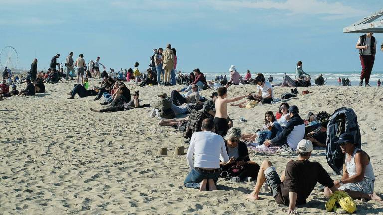 Rimini, come ai bei tempi: un pieno di turisti per Pasqua - Gallery Rimini, come ai bei tempi: un pieno di turisti per Pasqua - Gallery