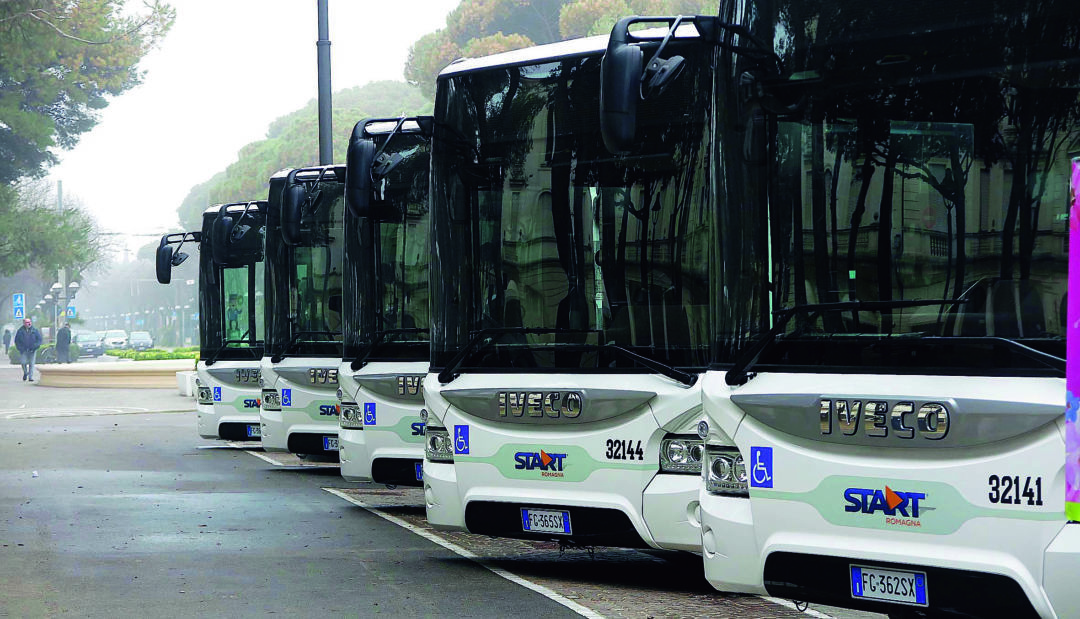 Rimini, bus gratis per studenti Under 26: ecco l'Estate Card Rimini, bus gratis per studenti Under 26: ecco l'Estate Card