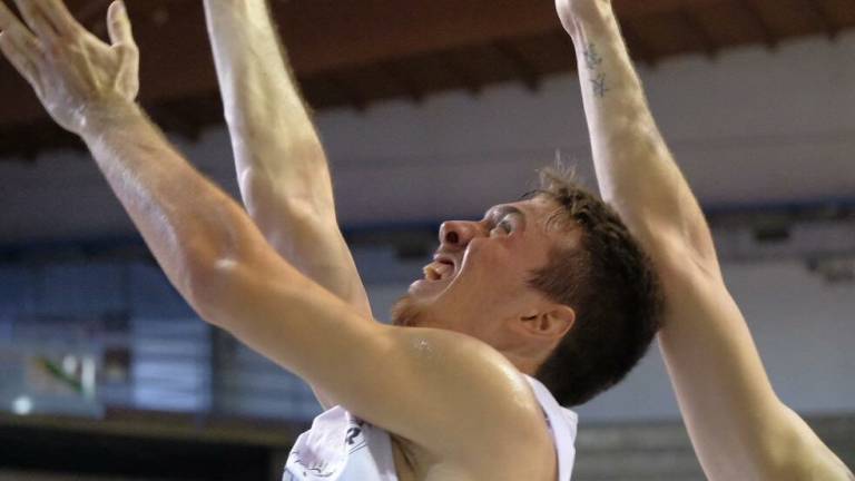 Basket B, Ugolini: Raggisolaris, si esce insieme dalle difficoltà Basket B, Ugolini: Raggisolaris, si esce insieme dalle difficoltà