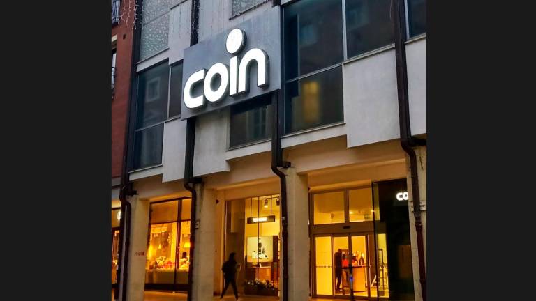 Rimini, lo store Coin festeggia il 50° compleanno lunedì 18 novembre Rimini, lo store Coin festeggia il 50° compleanno lunedì 18 novembre