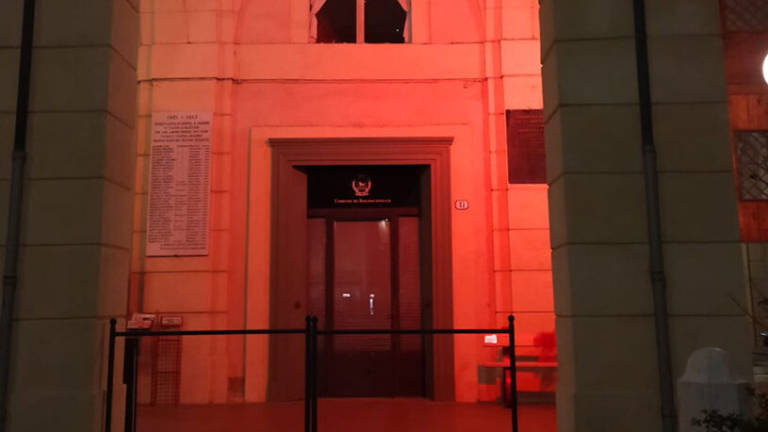 Bagnacavallo, martedì il portico si illumina contro la pena di morte Bagnacavallo, martedì il portico si illumina contro la pena di morte
