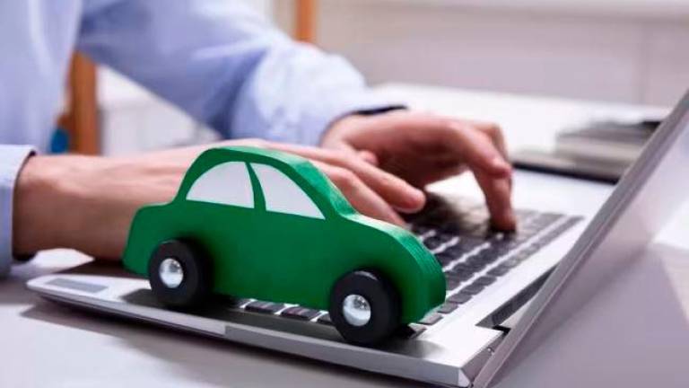 Rc auto: a Cesena le truffe corrono sul web Rc auto: a Cesena le truffe corrono sul web