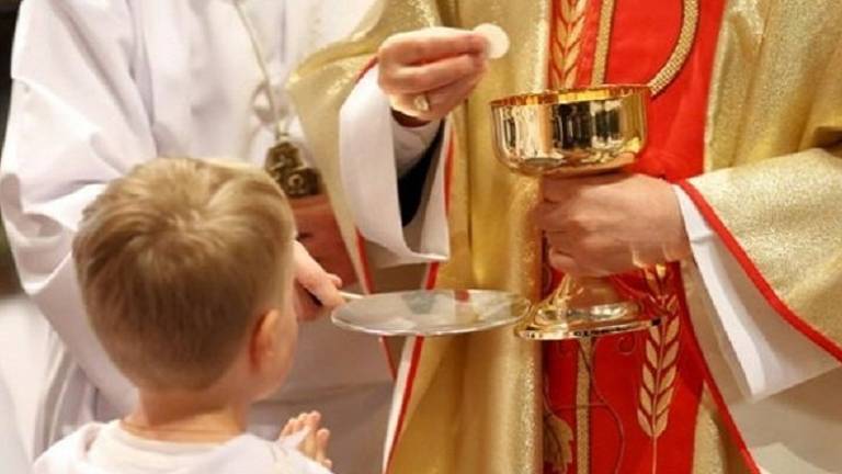 Galeata, tamponi ai bambini che fanno la prima comunione Galeata, tamponi ai bambini che fanno la prima comunione