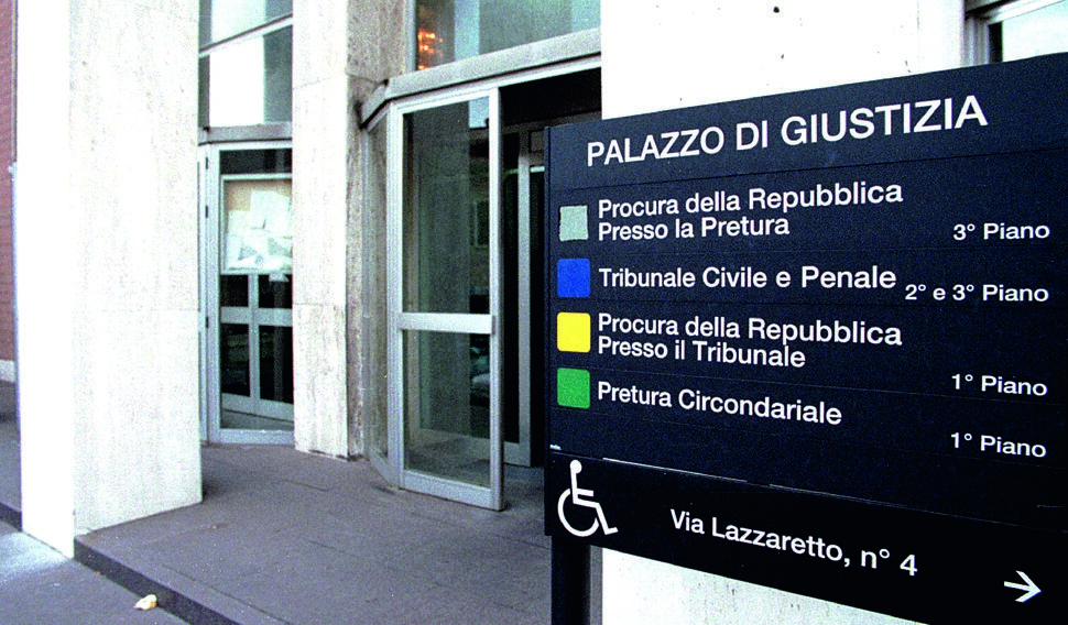 Forlì, incidente mortale per un cameriere di Cesenatico: patteggia un anno di reclusione Forlì, incidente mortale per un cameriere di Cesenatico: patteggia un anno di reclusione