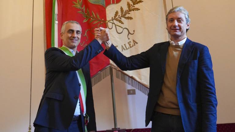 Rimini, il neo-sindaco Sadegholvaad: Grazie alla Guardia di Finanza Rimini, il neo-sindaco Sadegholvaad: Grazie alla Guardia di Finanza