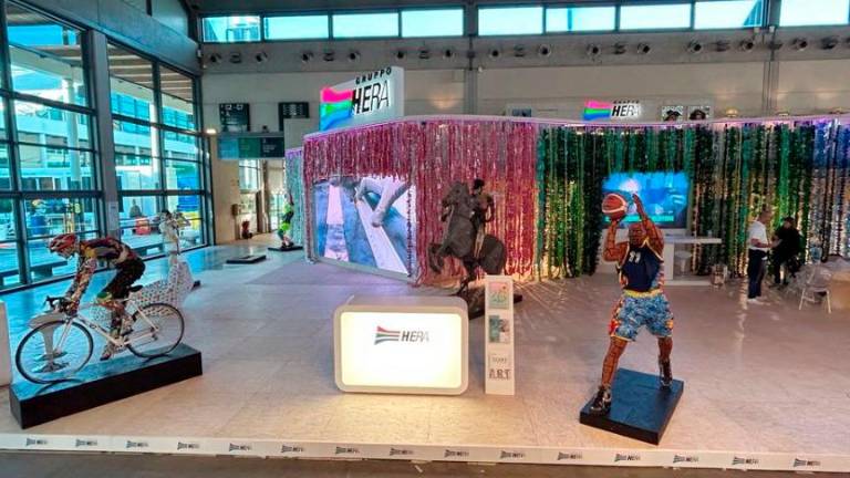 Rimini. Hera porta a Ecomondo un’auto da F1 realizzata coi rifiuti dell’alluvione Rimini. Hera porta a Ecomondo un’auto da F1 realizzata coi rifiuti dell’alluvione