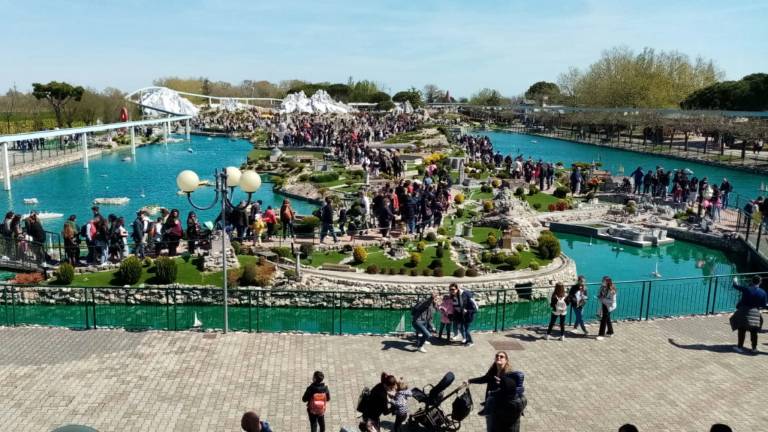 Parchi a tema riminesi: 35mila presenze per Pasqua Parchi a tema riminesi: 35mila presenze per Pasqua
