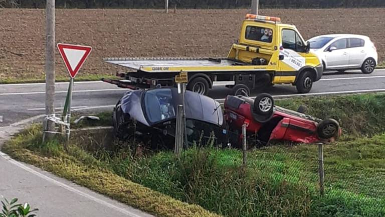 Cotignola, incidente all'incrocio: due donne all'ospedale Cotignola, incidente all'incrocio: due donne all'ospedale