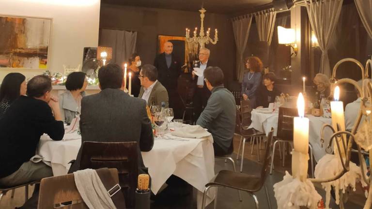 Il Convivium per l'Alzheimer raccoglie 3mila euro per beneficenza a Cesena Il Convivium per l'Alzheimer raccoglie 3mila euro per beneficenza a Cesena