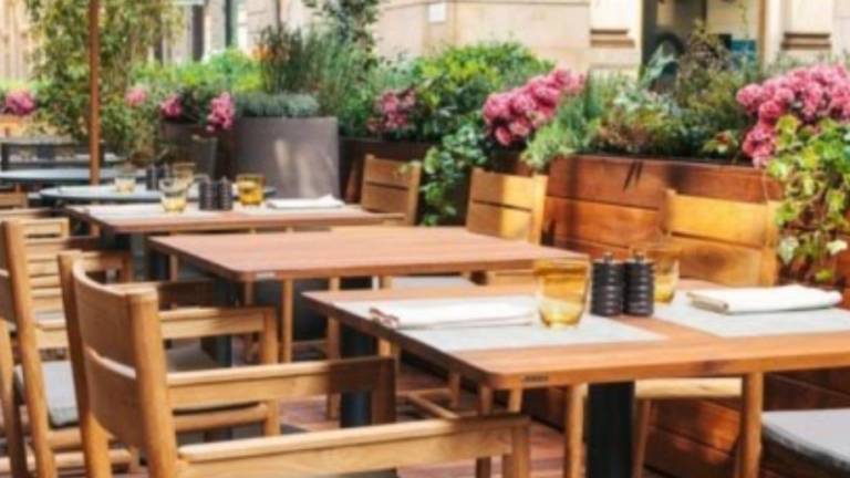 Rimini, più di 100 richieste per aumentare gli spazi esterni dei locali Rimini, più di 100 richieste per aumentare gli spazi esterni dei locali