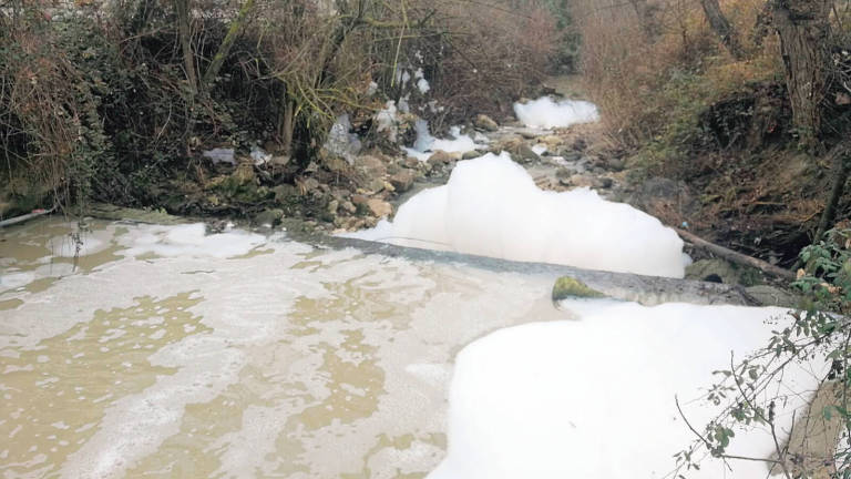 Fiume Marano ancora inquinato. «Salute dei cittadini a rischio» Fiume Marano ancora inquinato. «Salute dei cittadini a rischio»