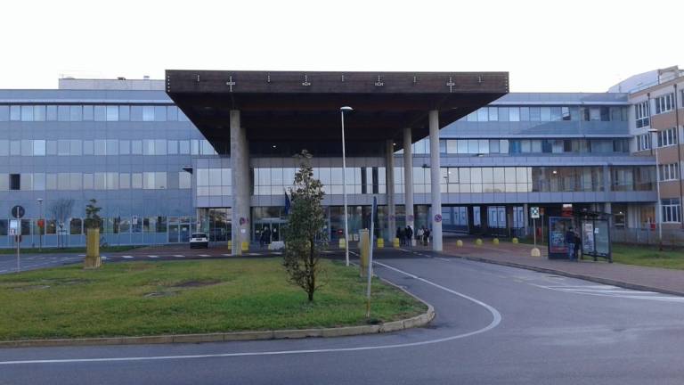 Forlì. Morte dopo intervento agli occhi, una quindicina di persone indagate Forlì. Morte dopo intervento agli occhi, una quindicina di persone indagate