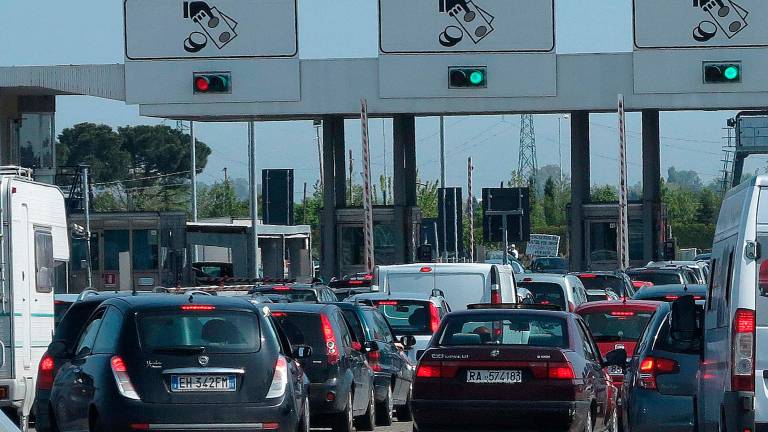 Autostrada A14: chiuso per due notti il casello di Rimini Nord Autostrada A14: chiuso per due notti il casello di Rimini Nord