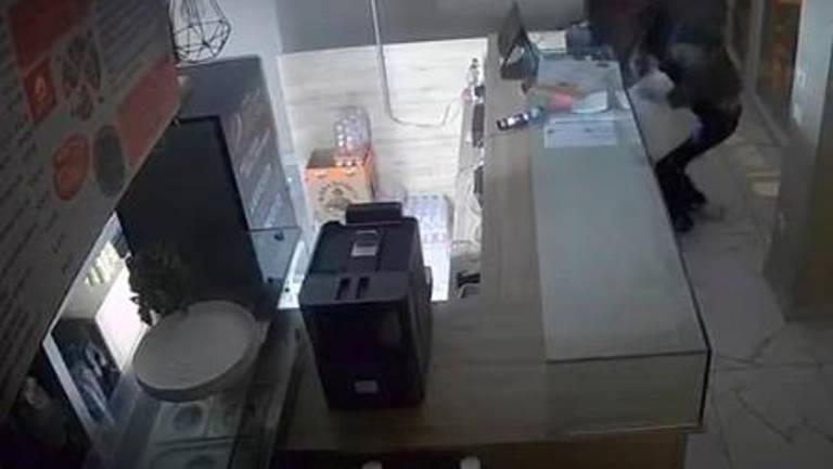 Cesenatico, sgominata la banda di ladri. Il sindaco: “Confido che vengano allontanati dal nostro territorio” Cesenatico, sgominata la banda di ladri. Il sindaco: “Confido che vengano allontanati dal nostro territorio”